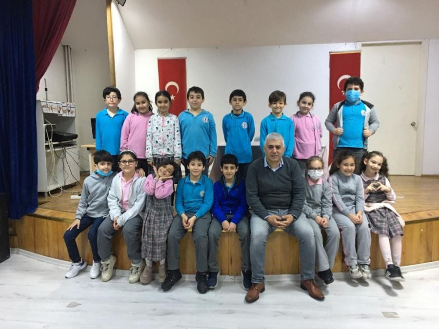 ÖĞRENCİLER SORDU,ESENTEPE MUHTARI  KULA CEVAPLADI