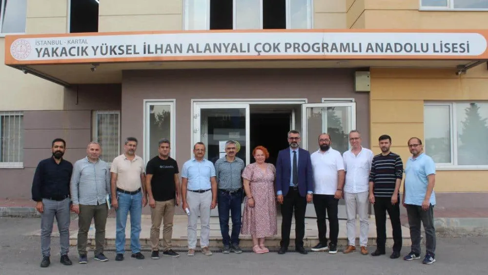  KIRAÇ, MESLEK LİSESİ MÜDÜRLERİ İLE İSTİŞARE TOPLAN TISIN’DA BULUŞTU