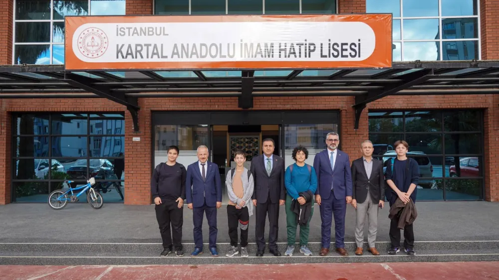 İL MİLLİ EĞİTİM MÜDÜRÜ  YENTÜR  KARTAL EĞİTİM CAMİASINI ZİYARET ETTİ