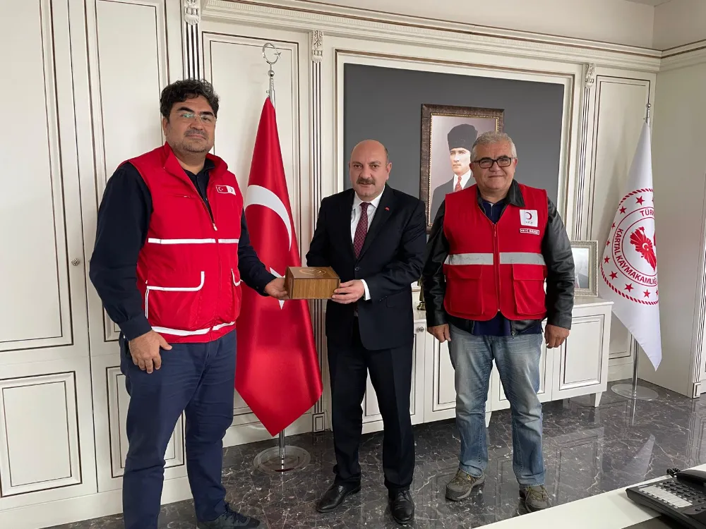 KIZILAY BAŞKANI ÖZKUL’DAN KAYMAKAM ÇAKICI’YA  ZİYARET