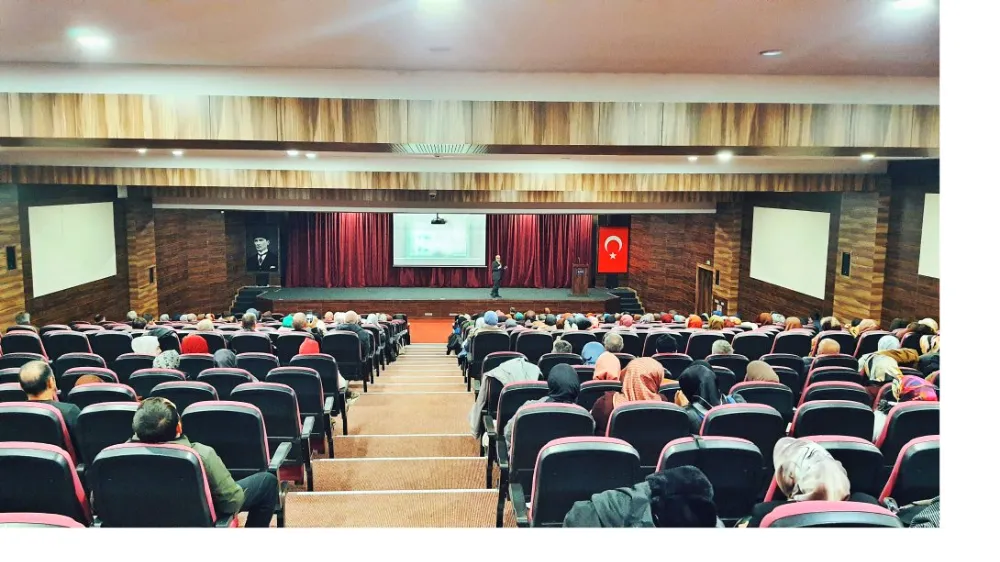 KARTAL’DA ÖĞRETMENLERE YÖNELİK “GAZZE MESELESİ” SEMİNERİ DÜZENLENDİ