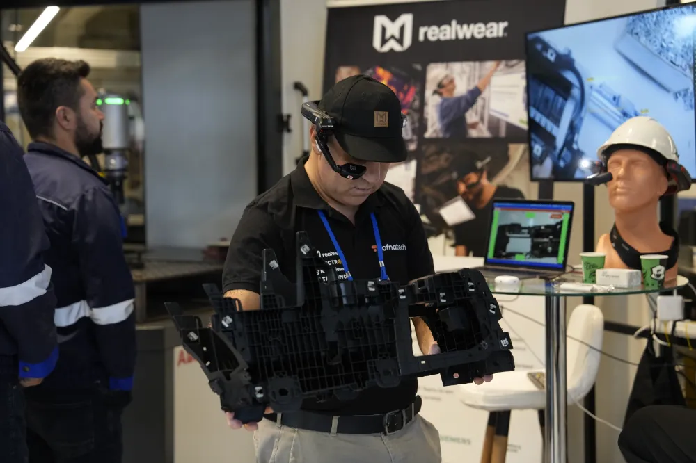 KARTAL’DA ROBOTİK OTOMASYON ÇÖZÜMLERİ ZİRVESİ BAŞLADI