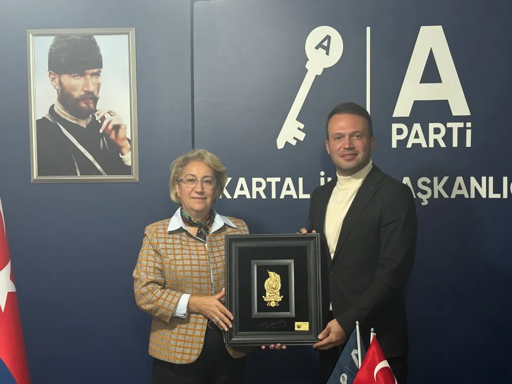 ANAHTAR PARTİ’DEN ANLAMLI ZİYARET: “ATATÜRK’ÜN İZİNDEYİZ”