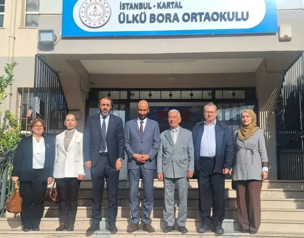 İYİ PARTİ KARTAL İLÇE BAŞKANLIĞI’NDAN 24 KASIM ÖĞRETMENLER GÜNÜ’NE ANLAMLI ZİYARET