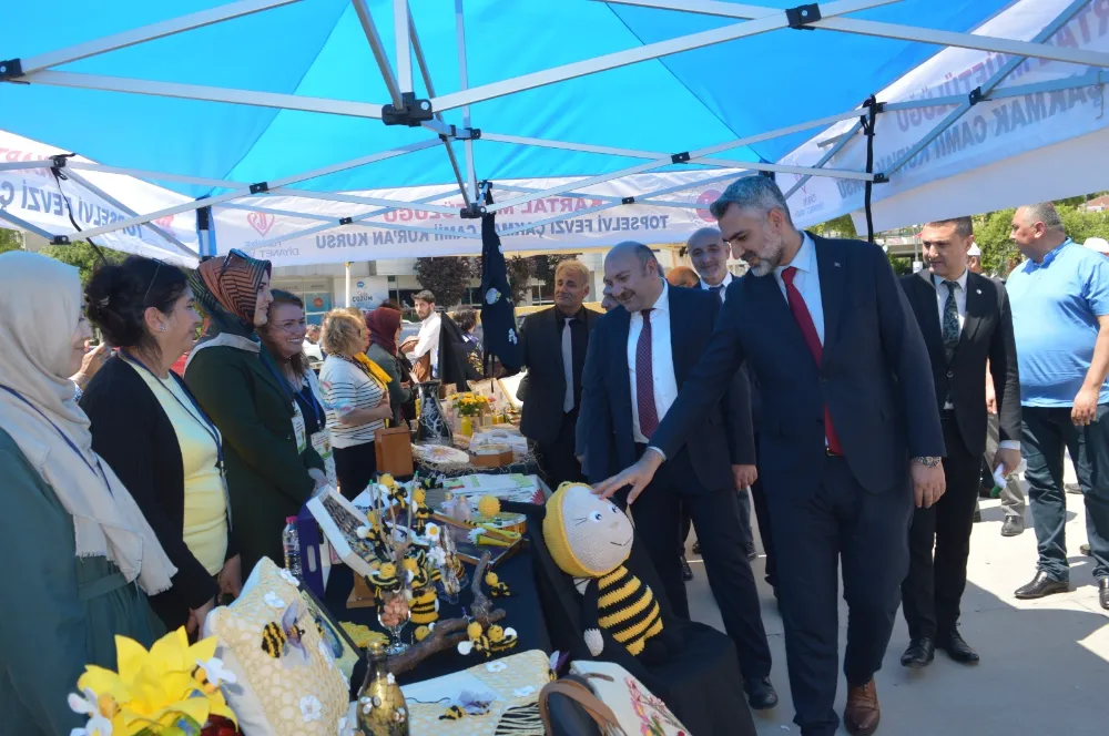 20 MAYIS DÜNYA ARI GÜNÜ PROGRAMI KARTAL’DA DÜZENLENDİ