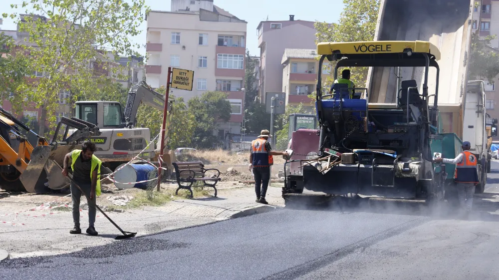 KARTAL’IN CADDELERİ YENİLENİYOR