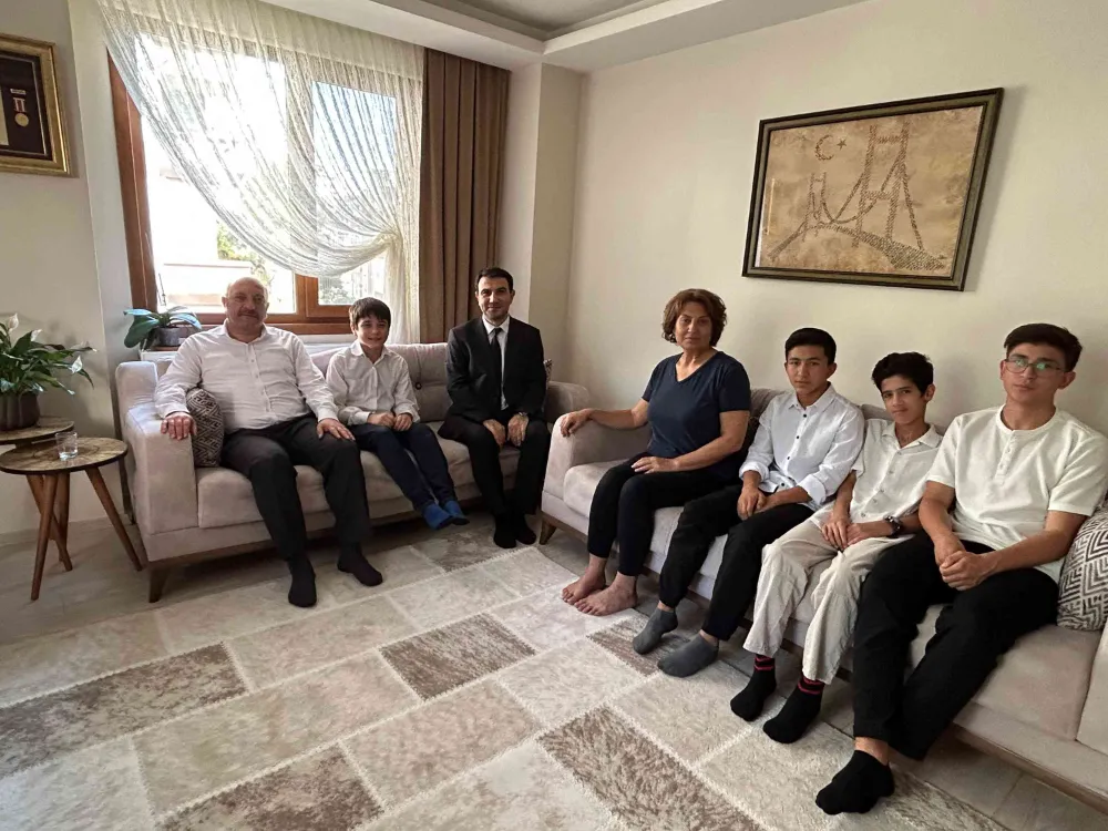 KARTAL KAYMAKAMI EDİP ÇAKICI’DAN ŞEHİT AİLESİNE ZİYARET