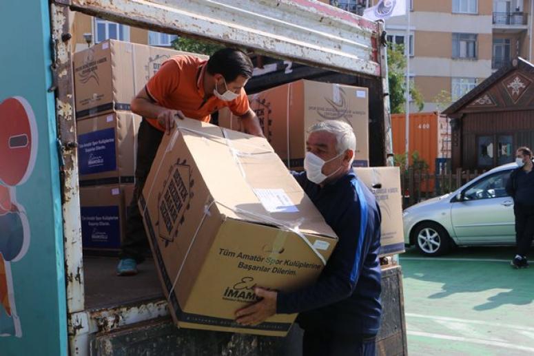  AMATÖR SPOR KULÜPLERİNE MALZEME DESTEĞİ